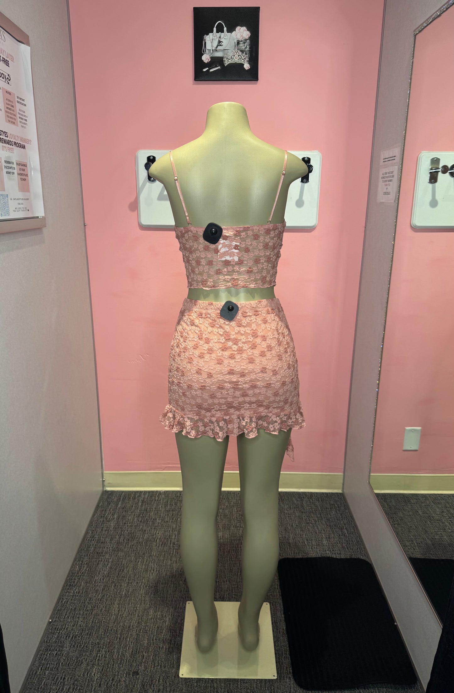 Pink flower laced ruffle skirt set