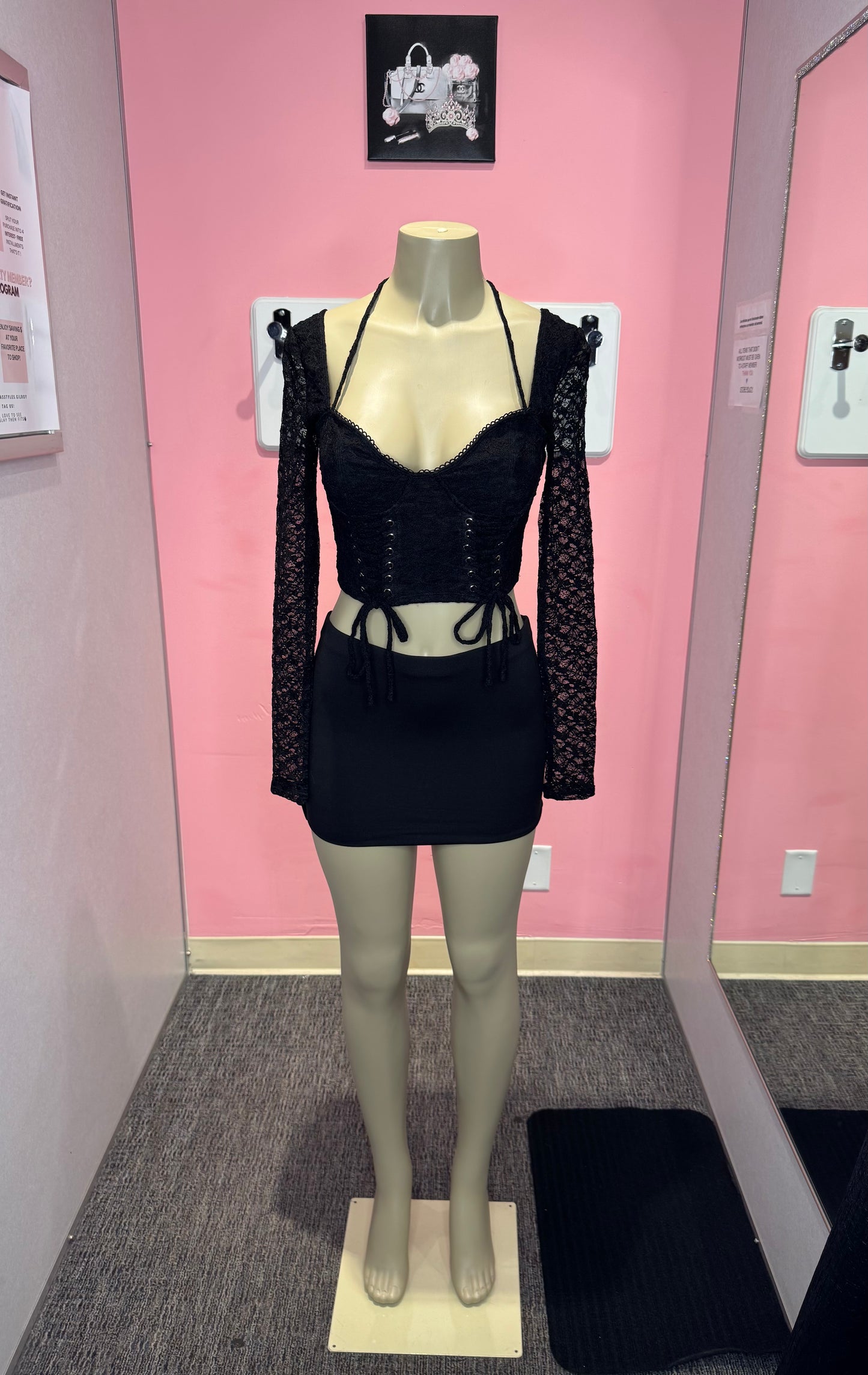 Luna black lace long sleeve crop