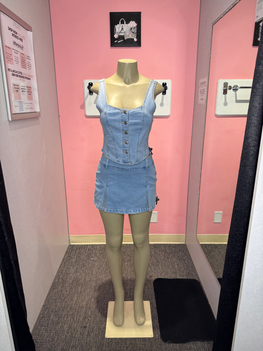 Jena LT. Blue vest